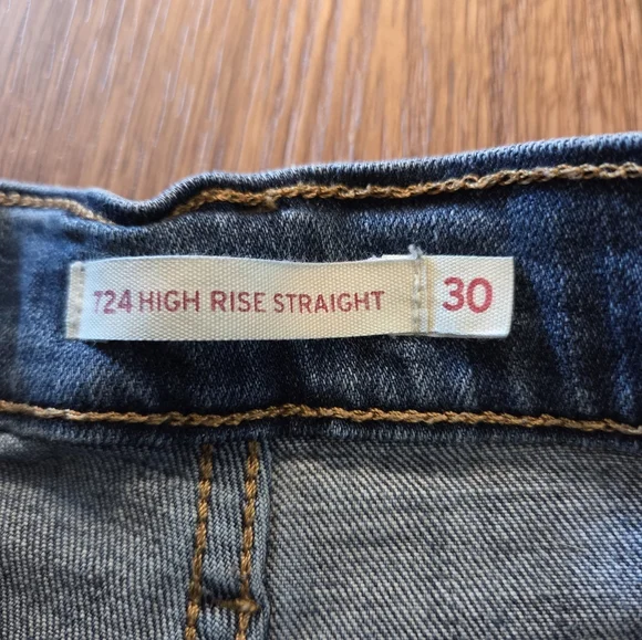 Levi's Women's High Rise Straight Jeans 30x32 - Picture 2 of 5
